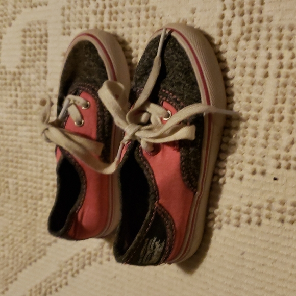 Levi's Sneakers - Picture 2 of 7